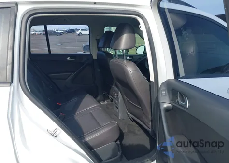 2016 Volkswagen Tiguan S from USA, damaged, VIN WVGAV7AX0GW528750